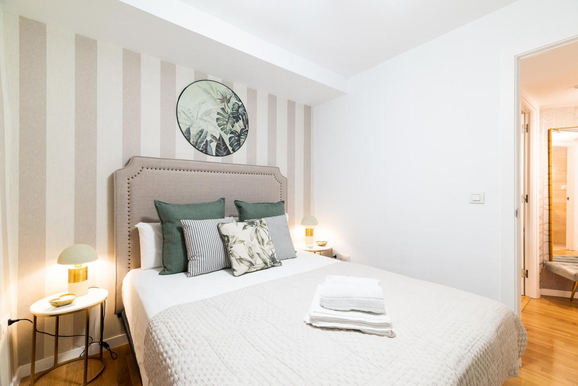 Moderno Apartamento En Granada Centro Eksteriør billede